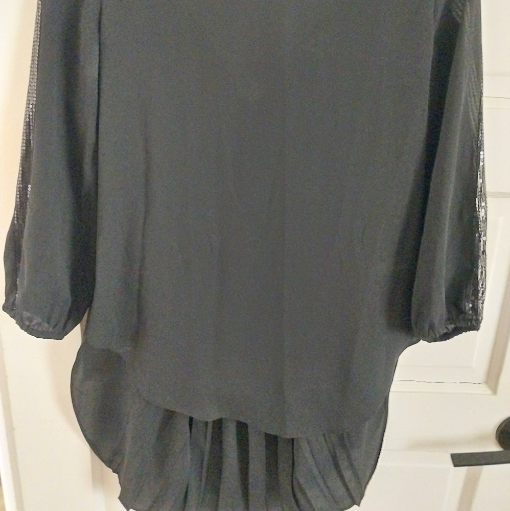 Black long sleeved blast